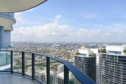 1000 Brickell Plaza PH5907 Miami FL 33131