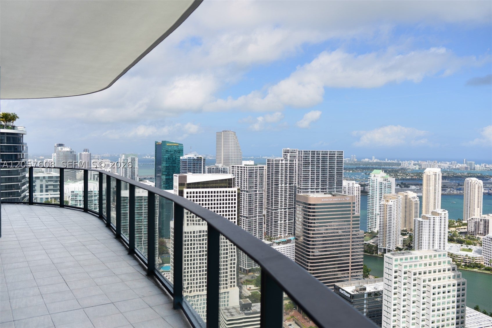 1000 Brickell Plaza PH5907