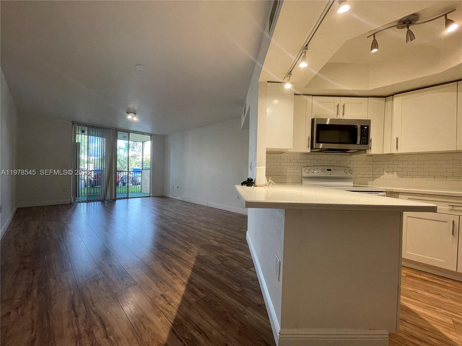 LAS VISTAS AT DORAL CONDO - Residential Lease