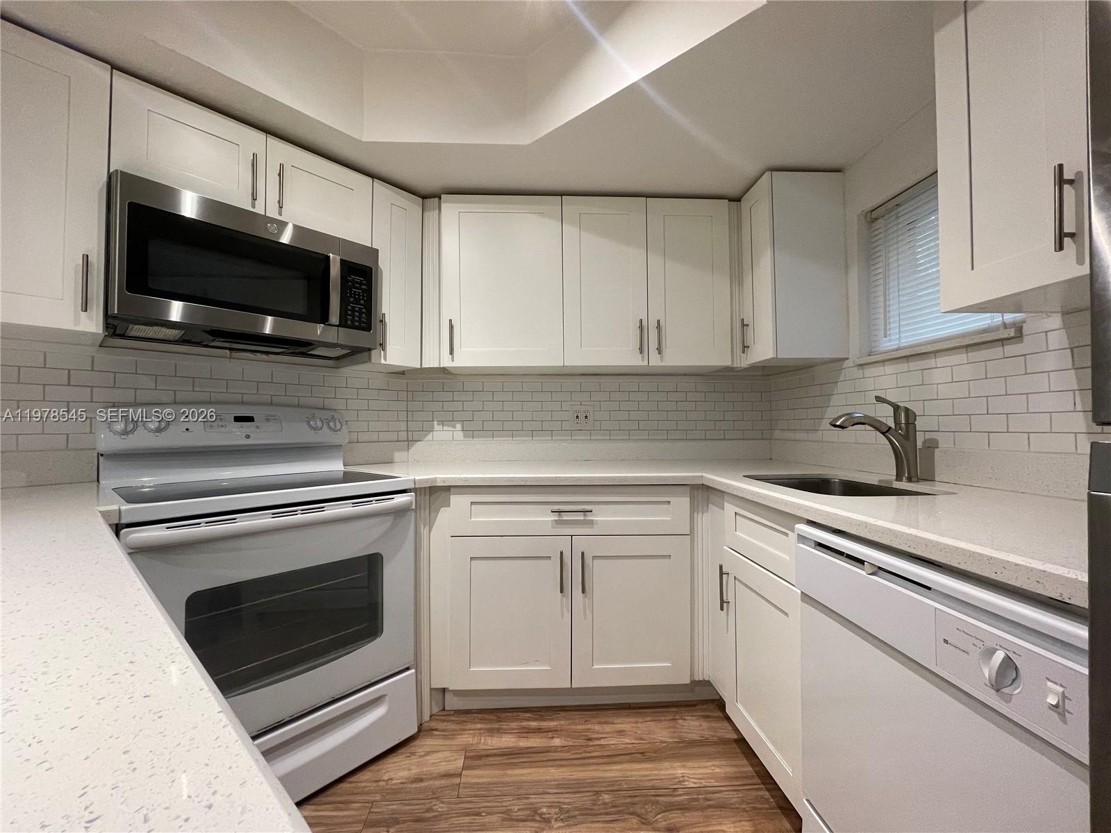 LAS VISTAS AT DORAL CONDO - Residential Lease