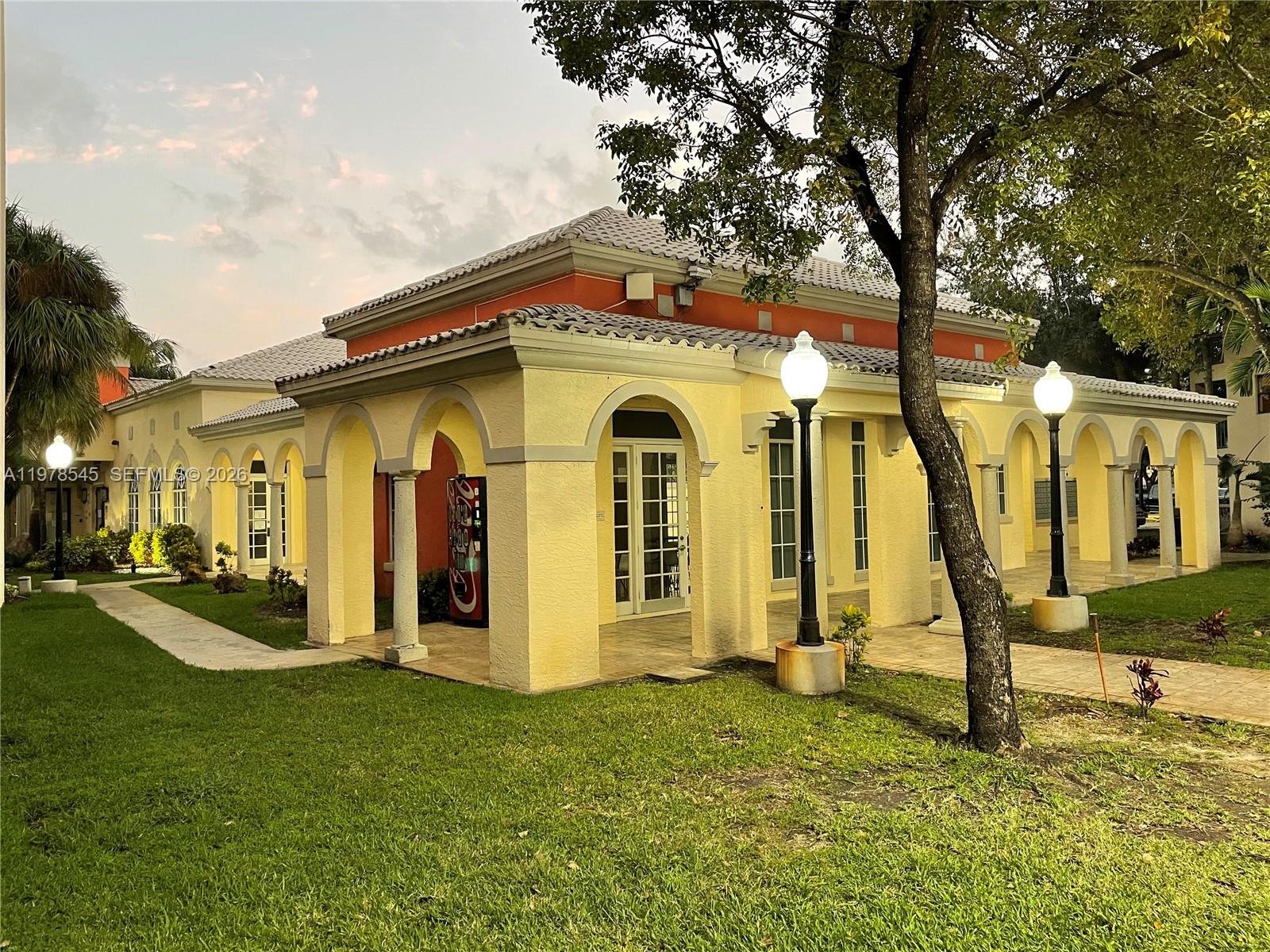 LAS VISTAS AT DORAL CONDO - Residential Lease