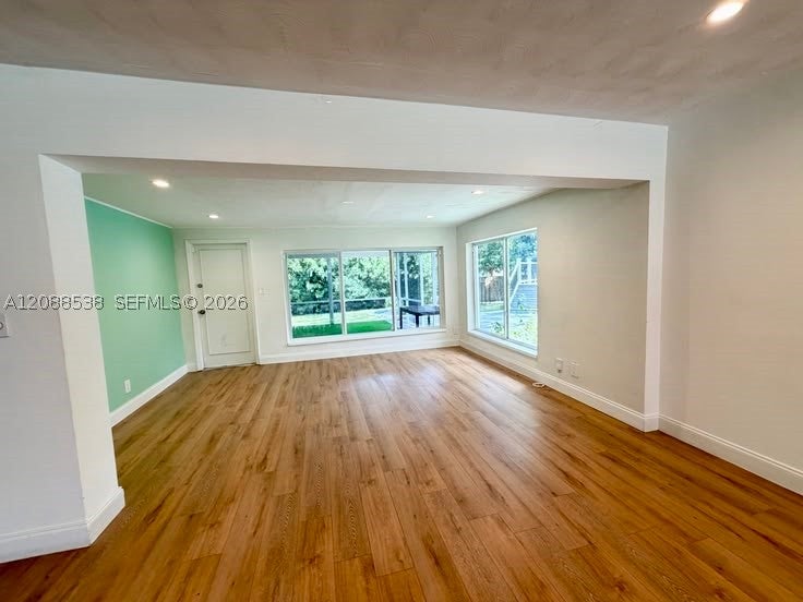 252 SW 61st Ave