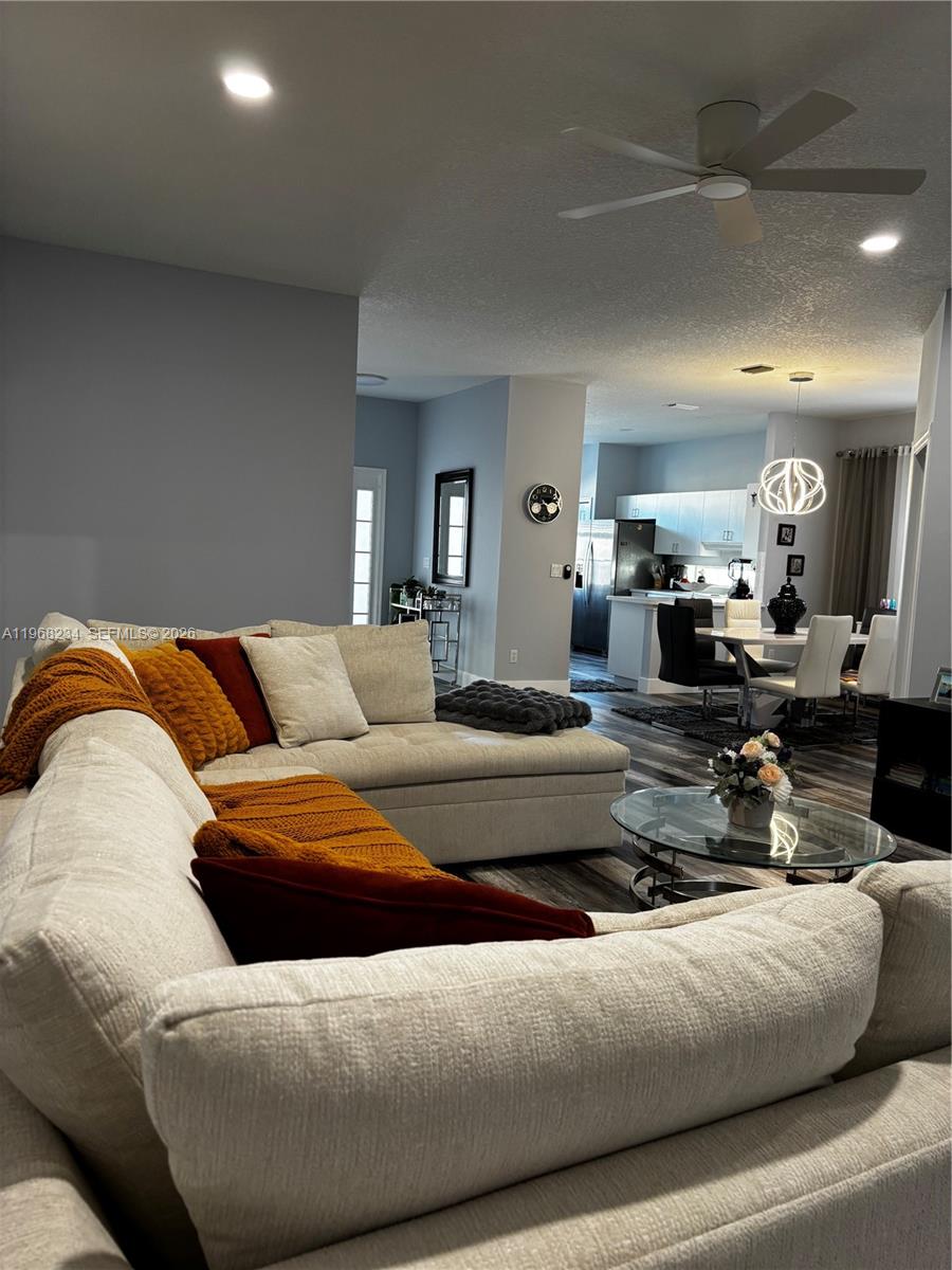 KINGS ISLE PH VII-A REPLA - Residential