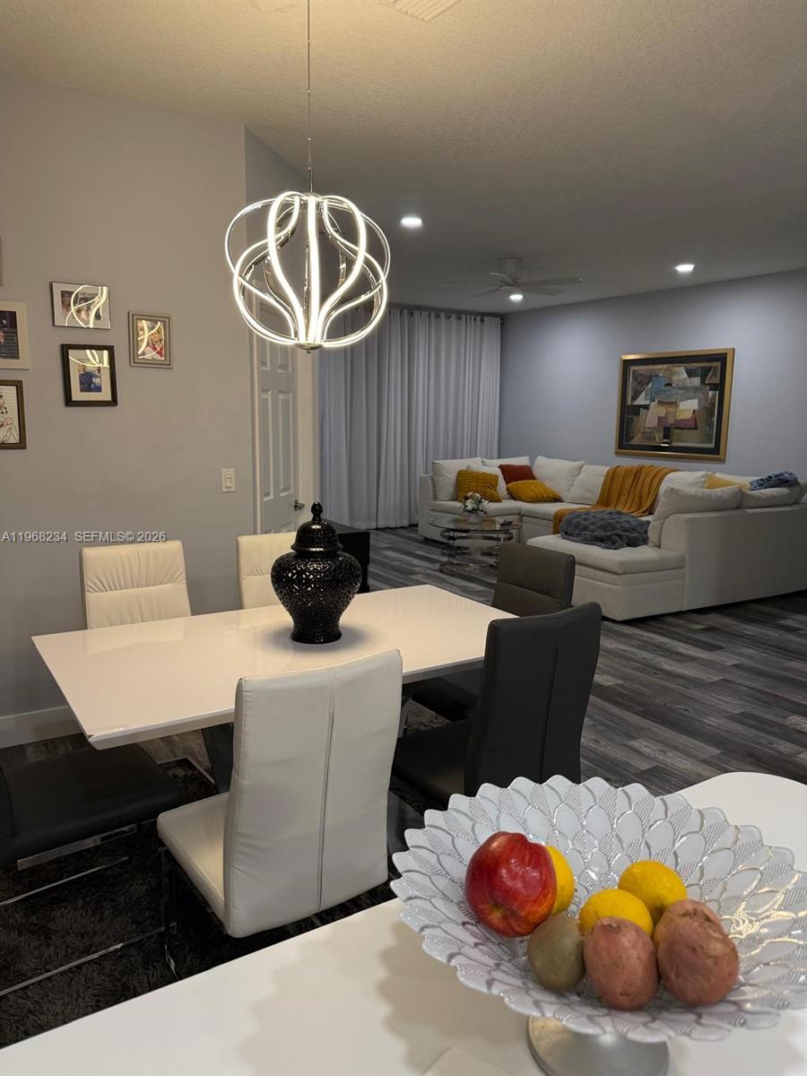 KINGS ISLE PH VII-A REPLA - Residential