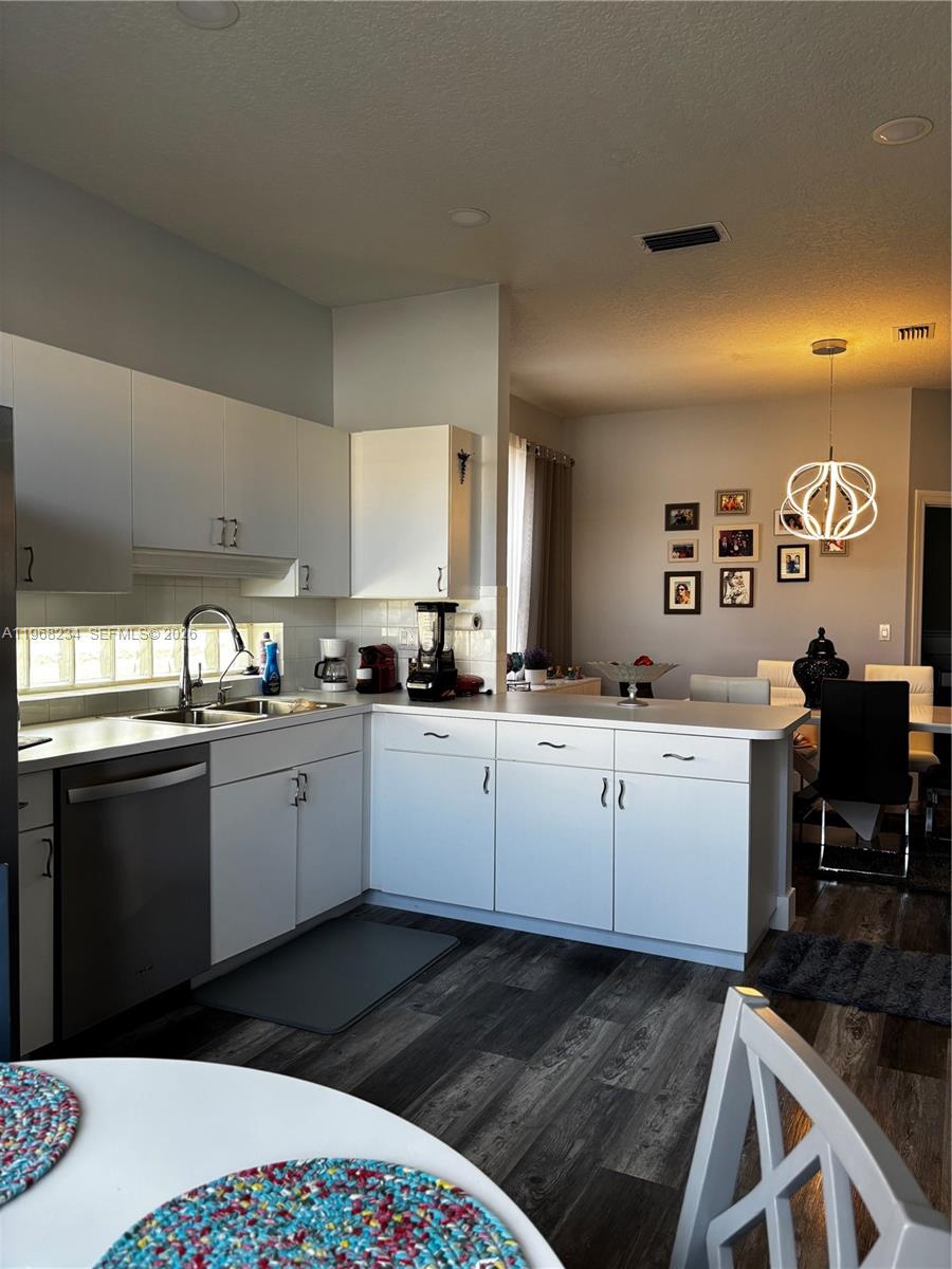 KINGS ISLE PH VII-A REPLA - Residential