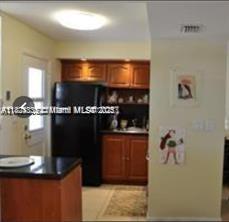 POINT EAST SEC III CONDO - Residential