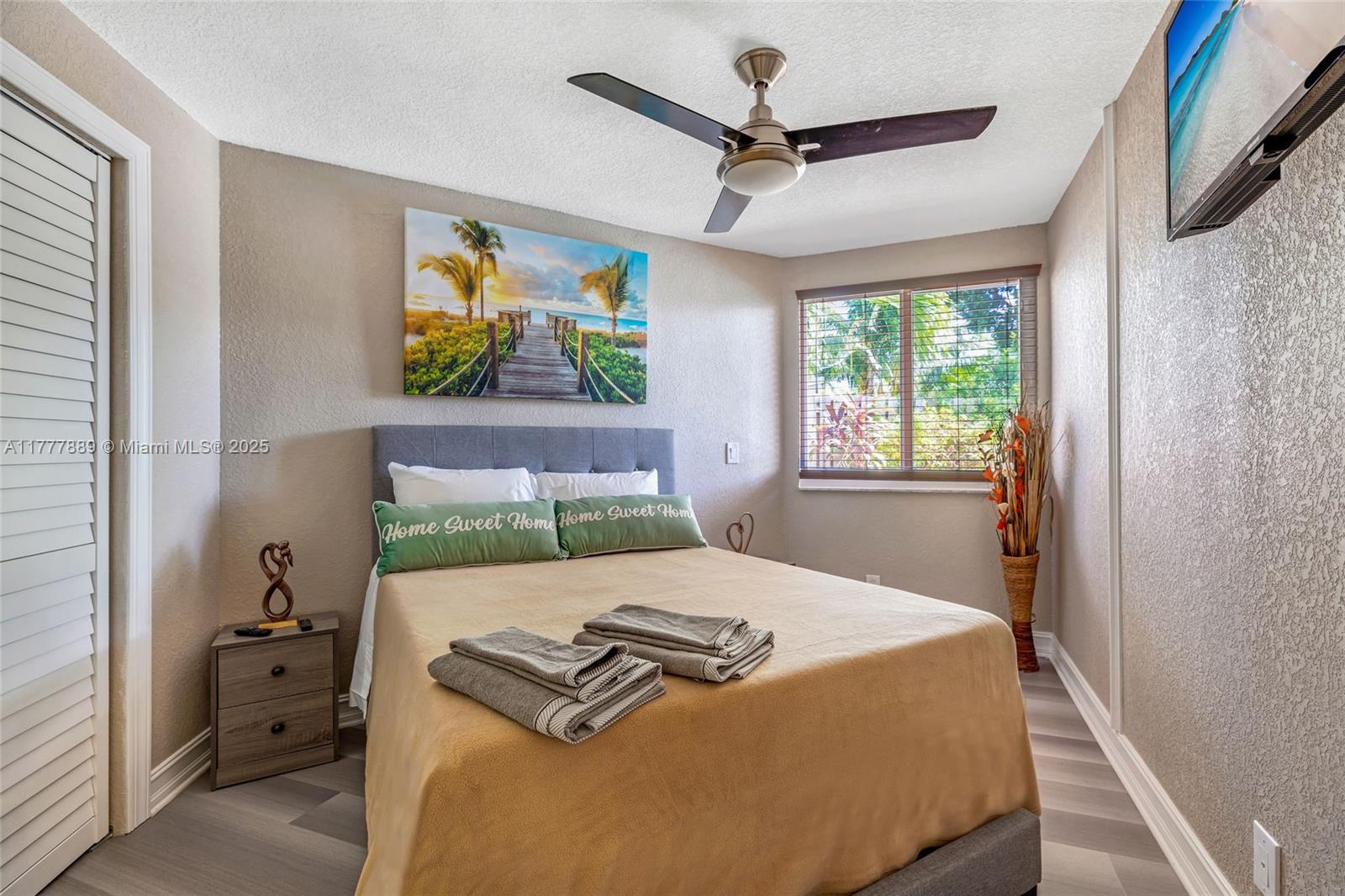 IMPERIAL POINT 2 SEC - Residential