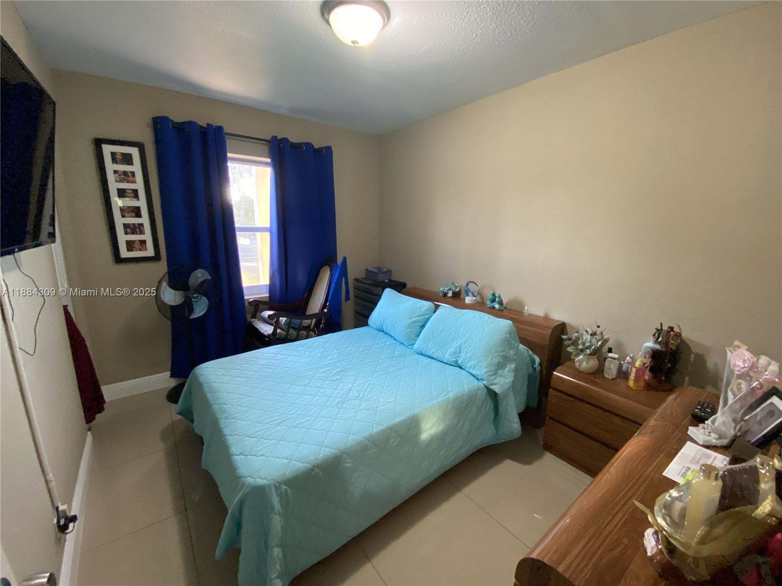 BUNCHE PARK - Residential