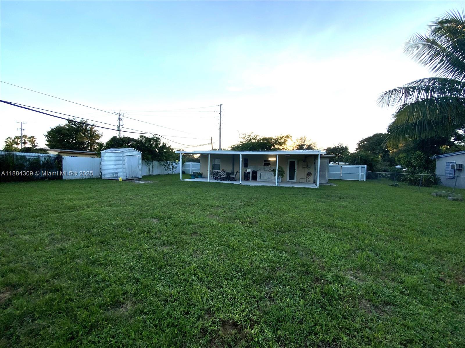 BUNCHE PARK - Residential