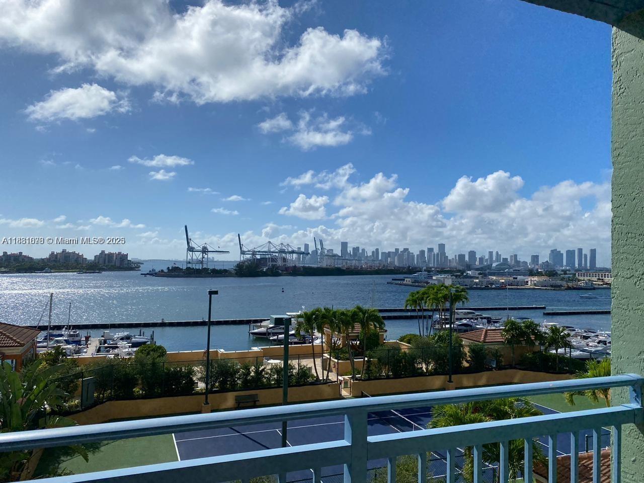 YACHT CLUB AT PORTOFINO C - Residential Lease