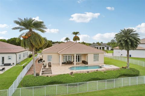 A home in Cooper City