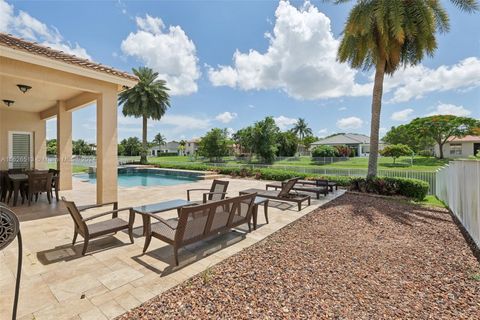 A home in Cooper City