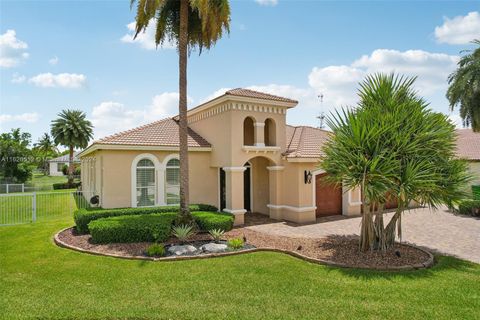 A home in Cooper City