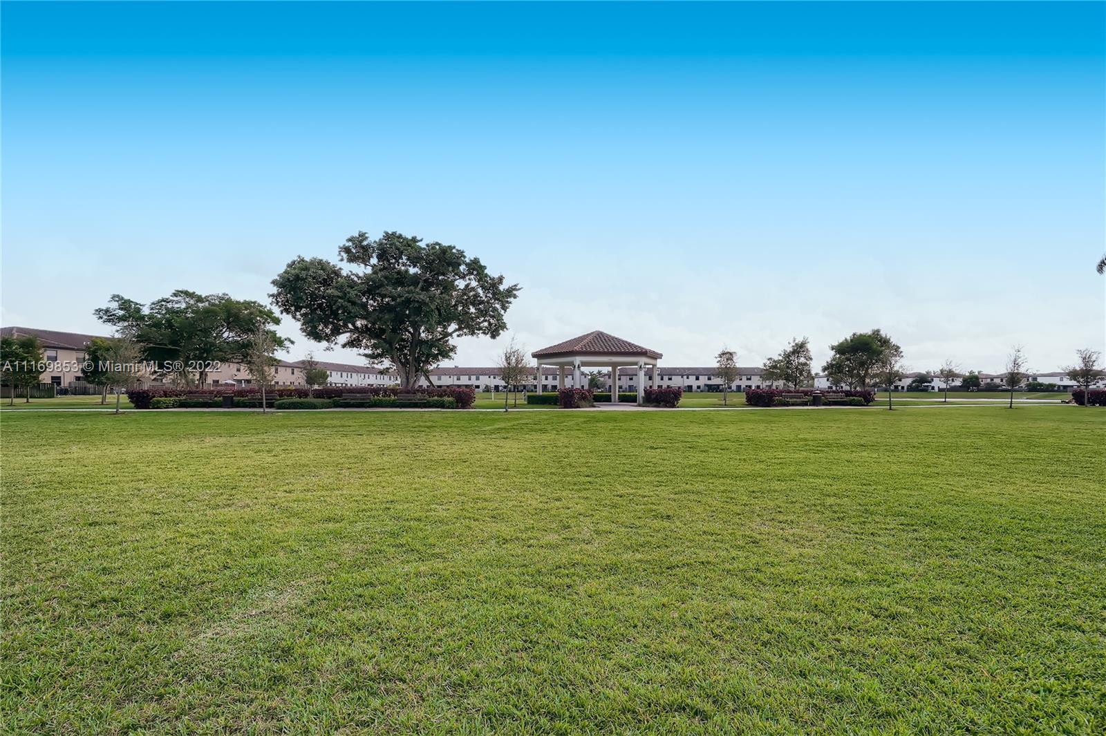 COCO PALM ESTATES - Residential