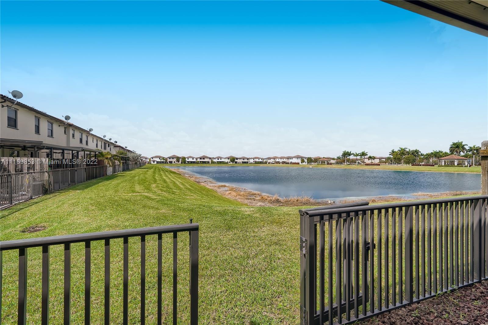 COCO PALM ESTATES - Residential