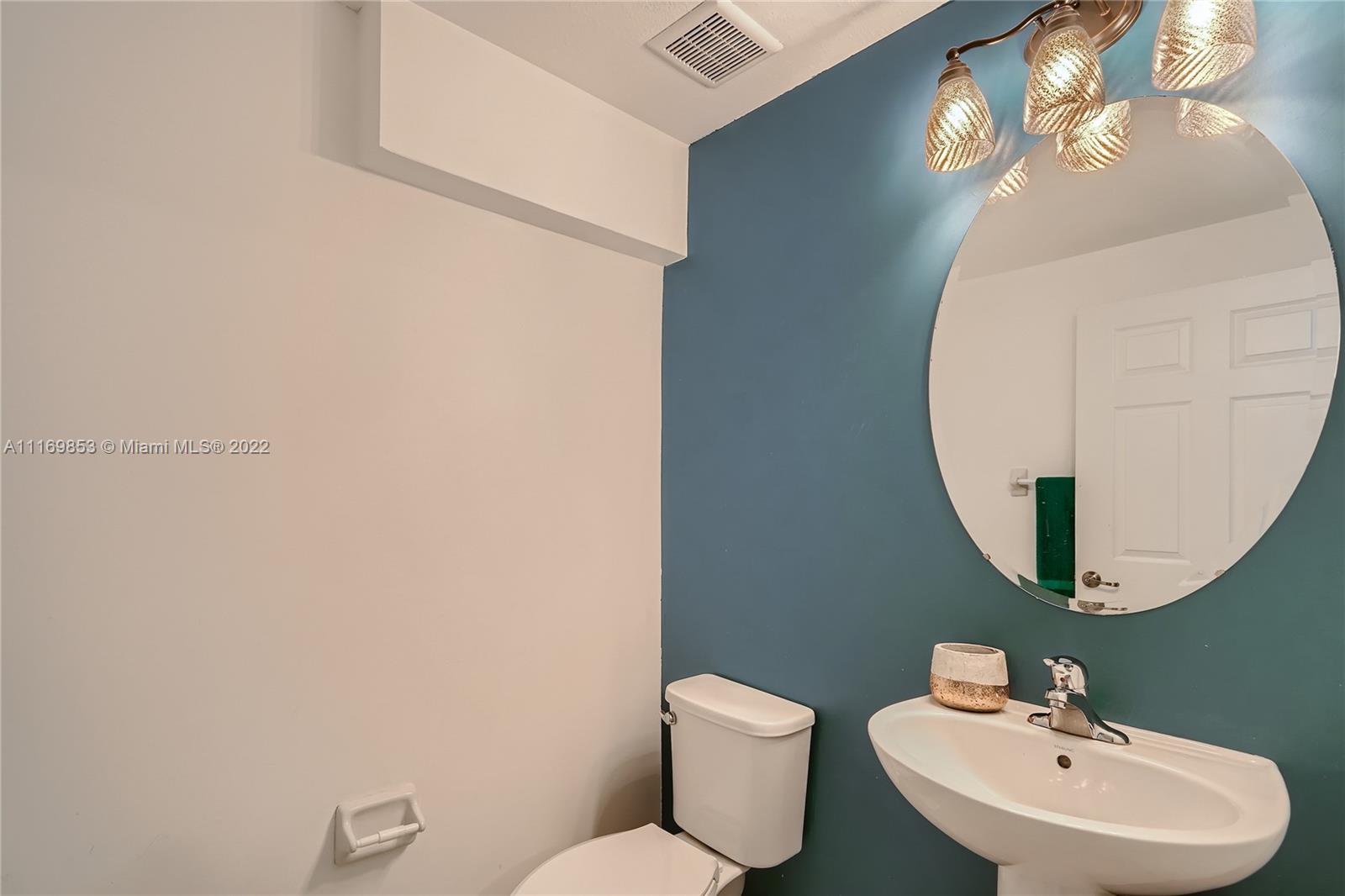 COCO PALM ESTATES - Residential