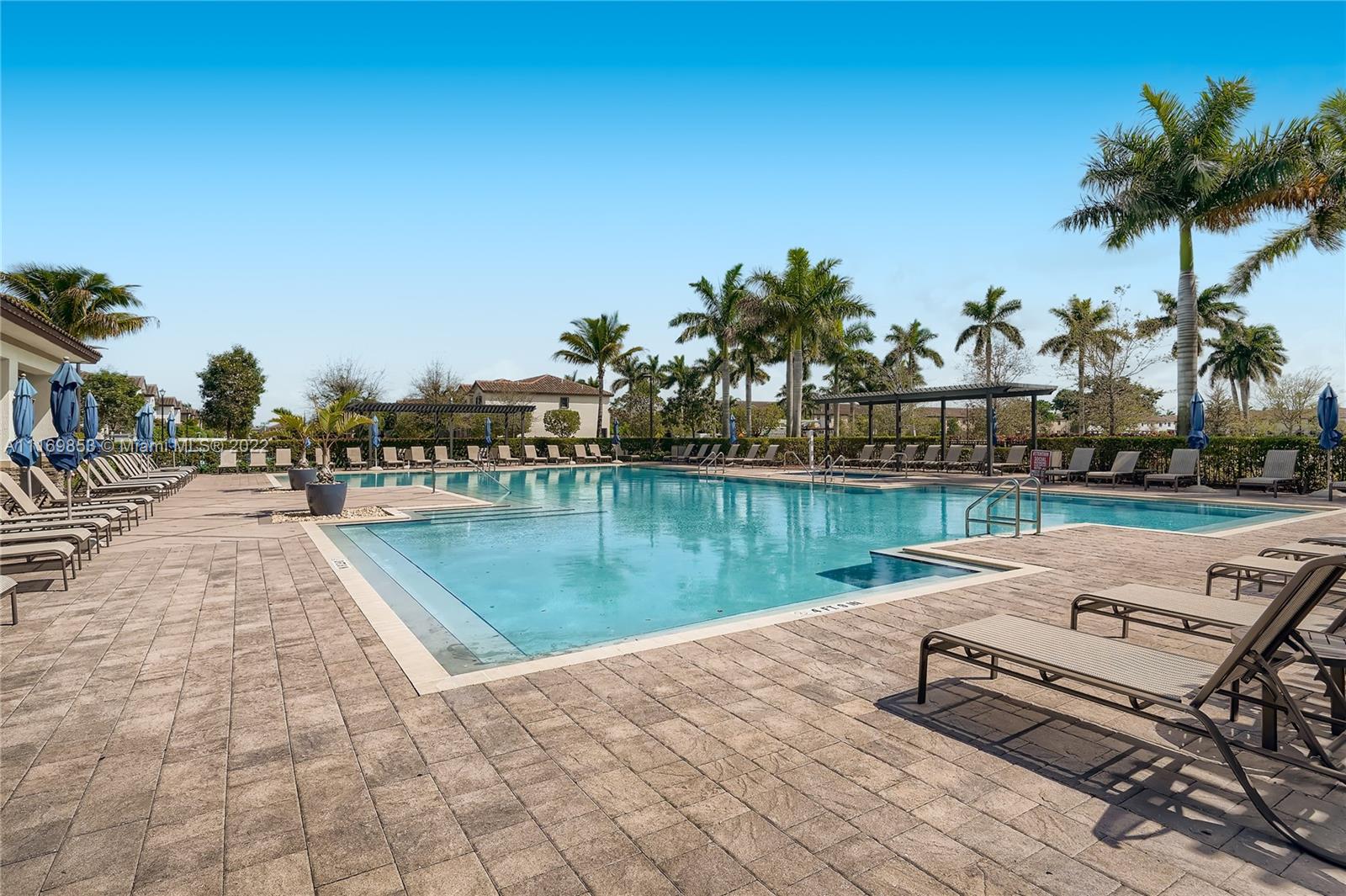COCO PALM ESTATES - Residential