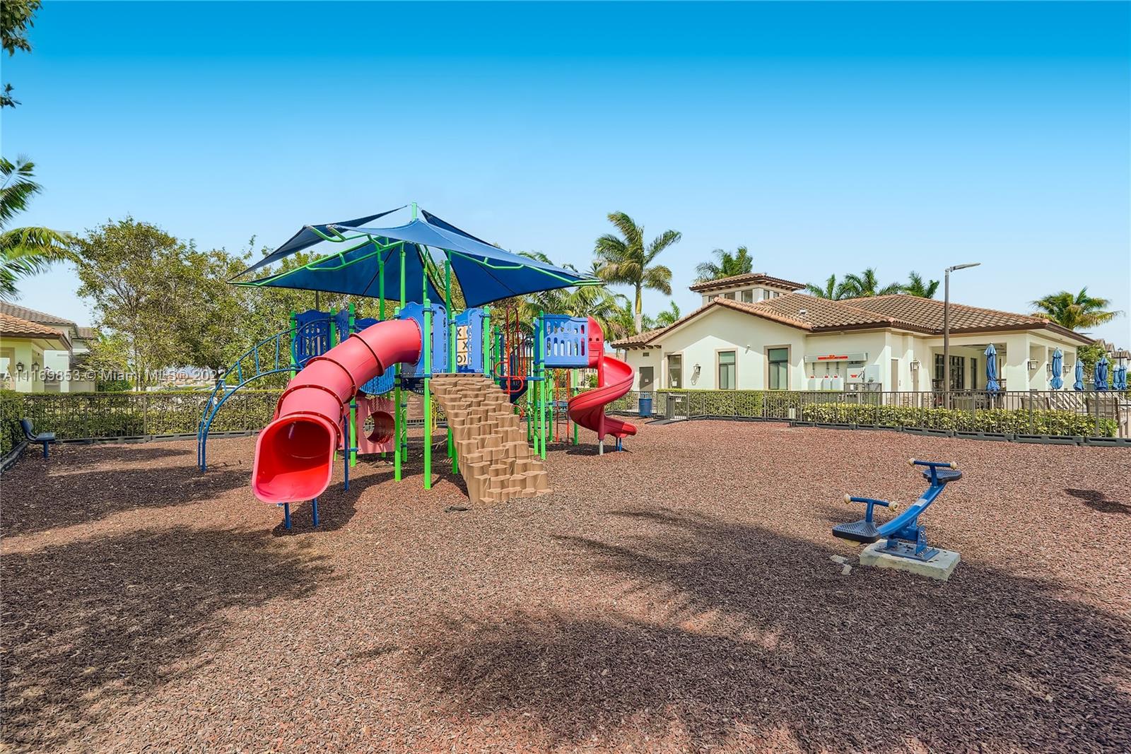COCO PALM ESTATES - Residential