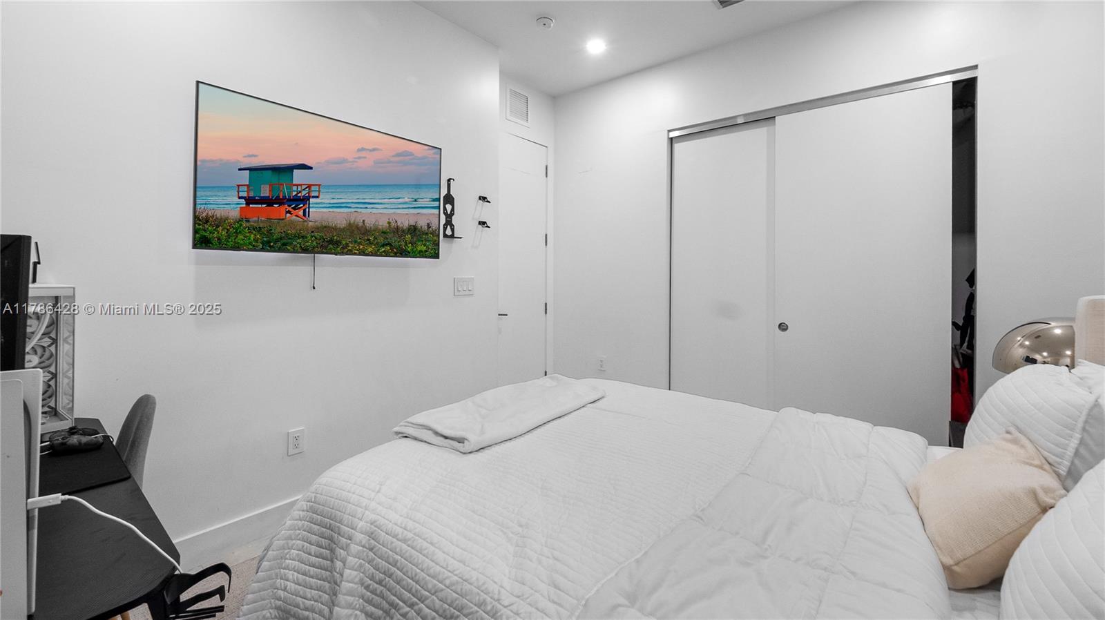 MIAMI SHORES ESTATES - Residential