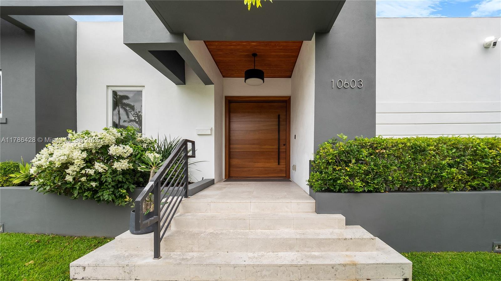 MIAMI SHORES ESTATES - Residential