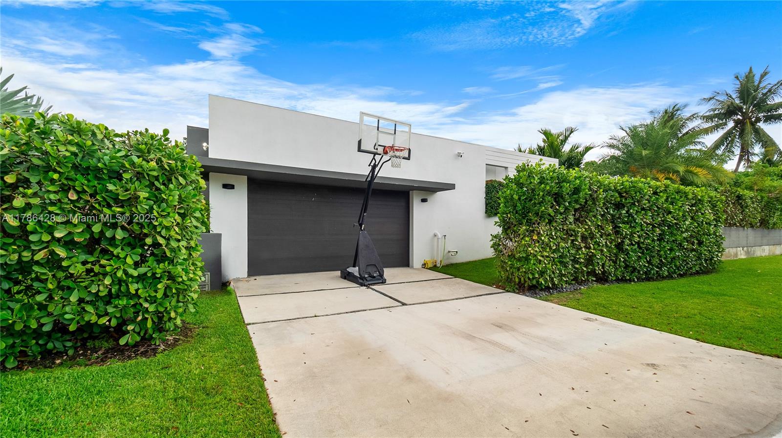 MIAMI SHORES ESTATES - Residential