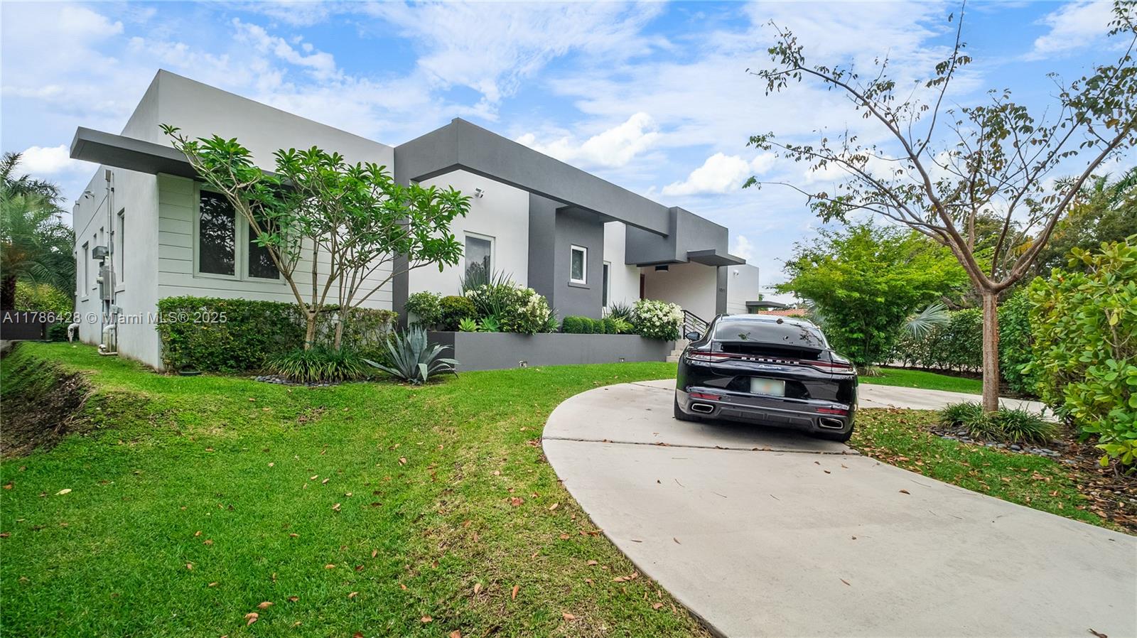 MIAMI SHORES ESTATES - Residential