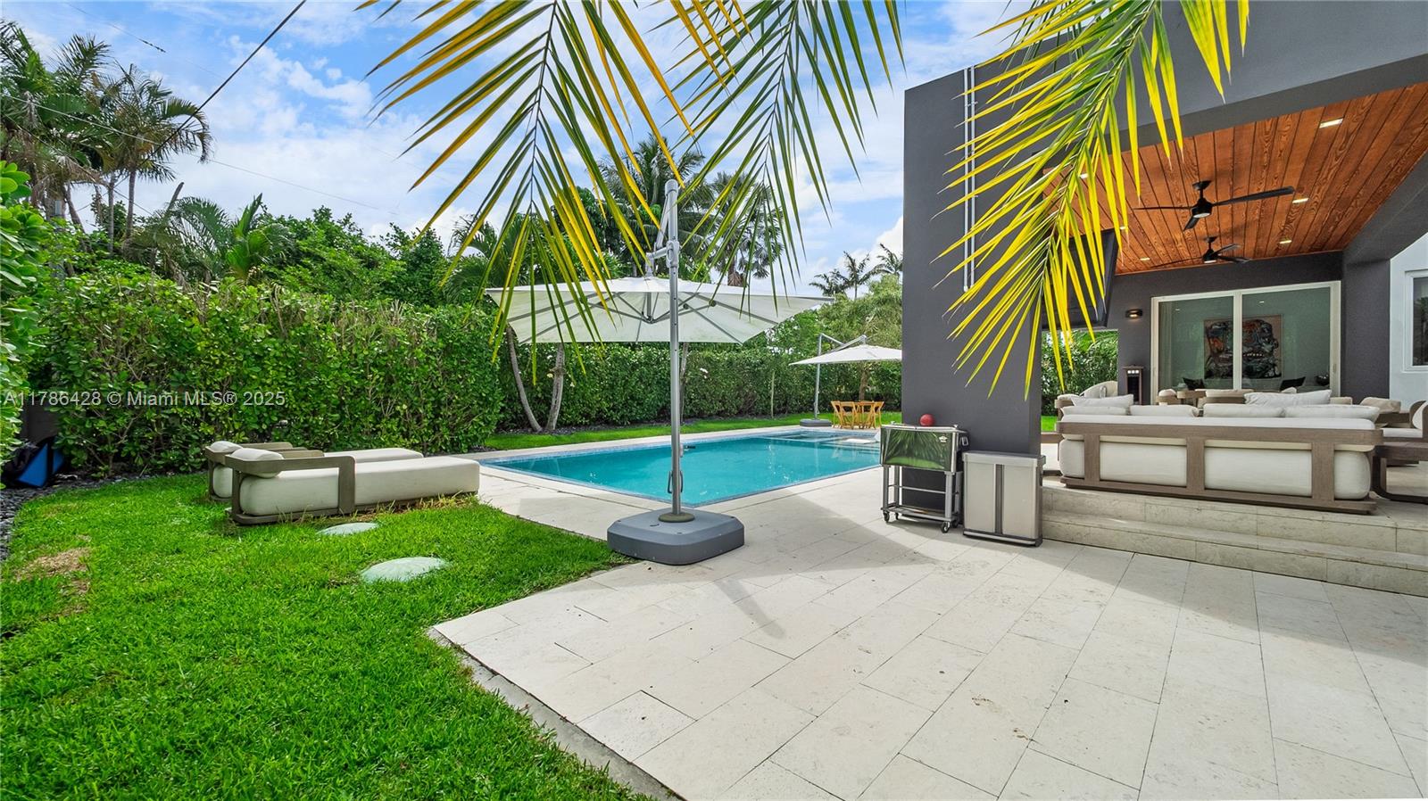 MIAMI SHORES ESTATES - Residential