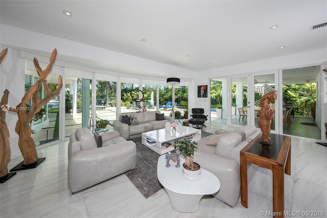 Golden Beach Sec D - Residential