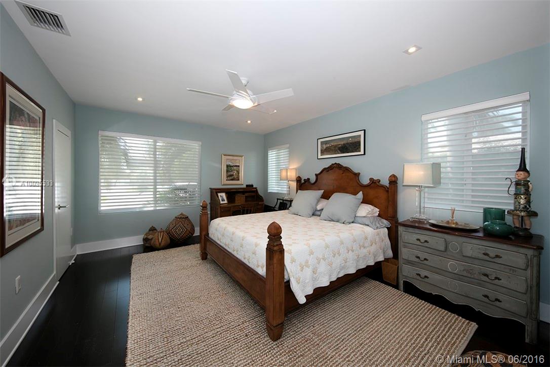 Golden Beach Sec D - Residential