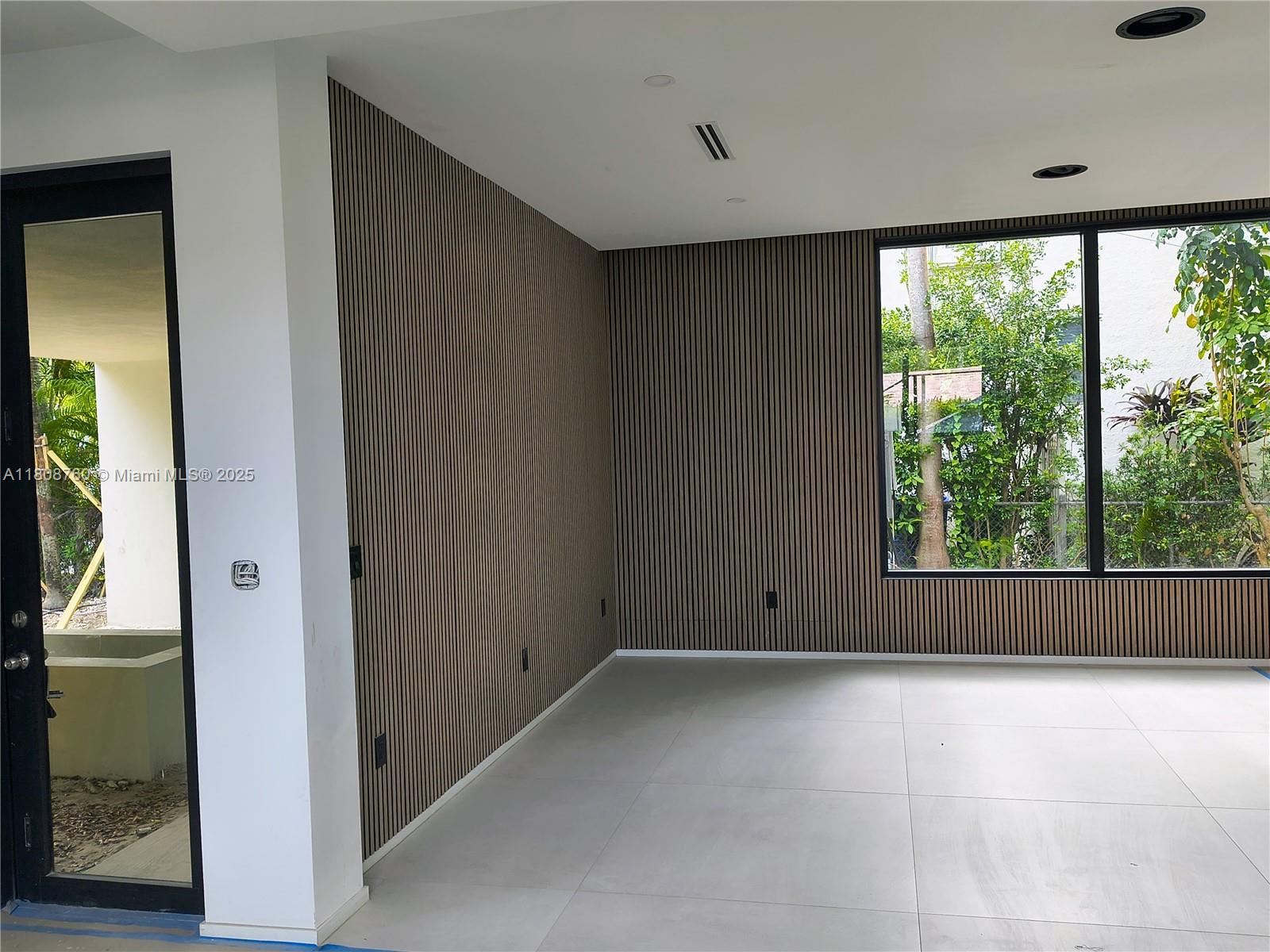 HOLLEMAN PARK - Residential