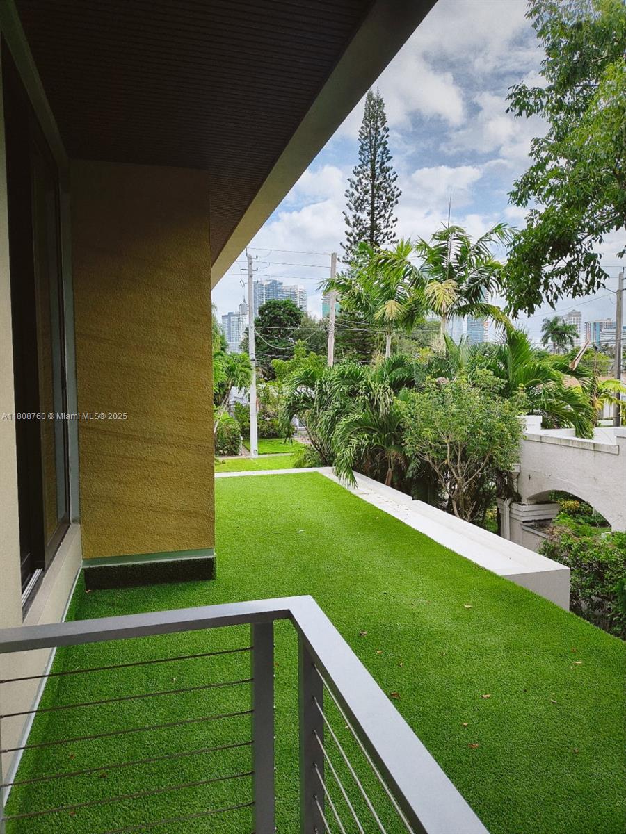 HOLLEMAN PARK - Residential