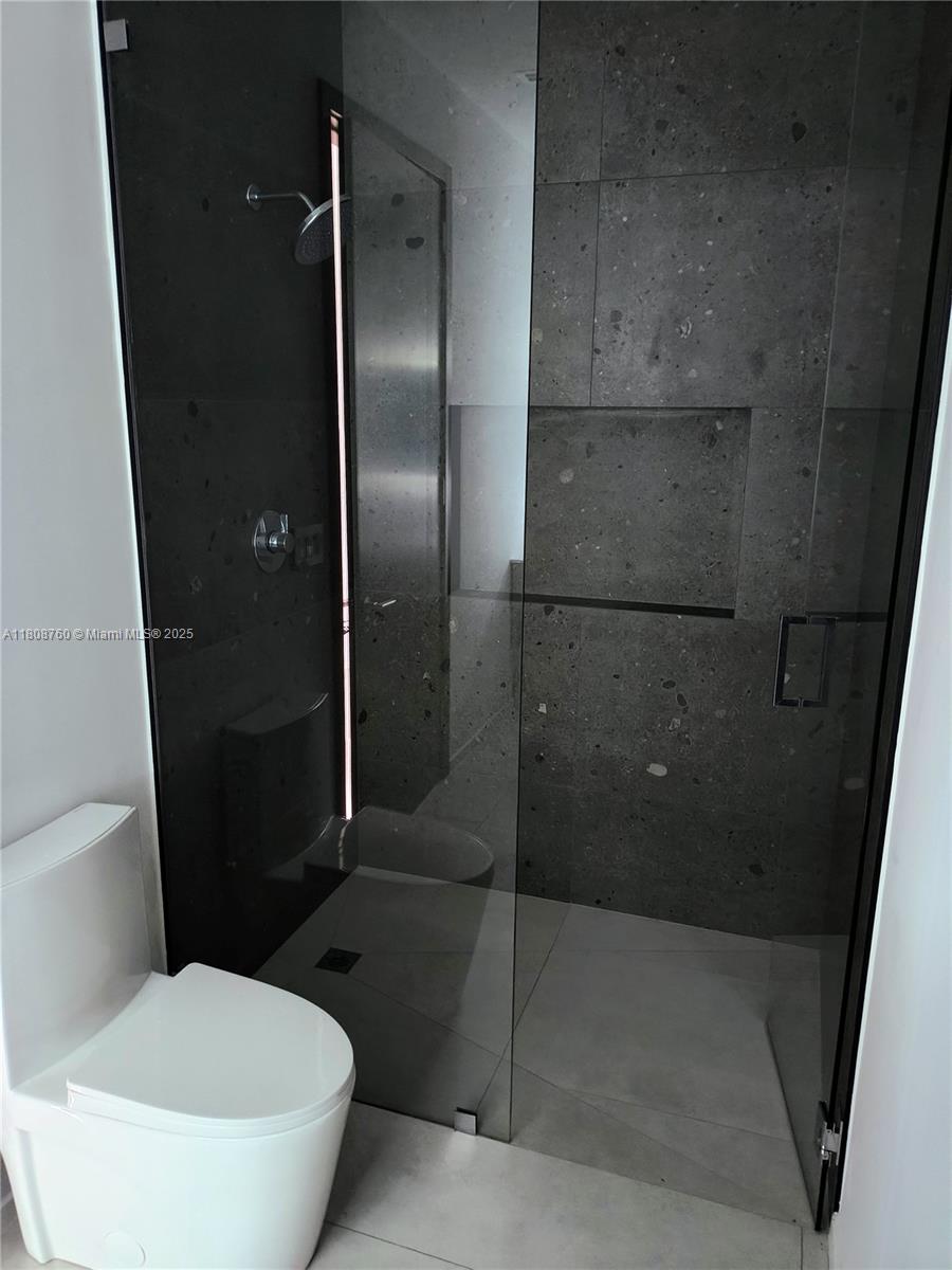 HOLLEMAN PARK - Residential