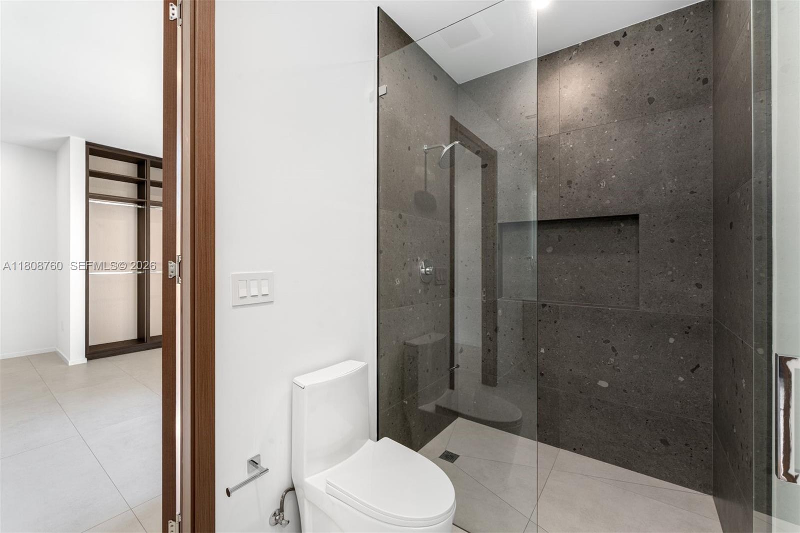 HOLLEMAN PARK - Residential