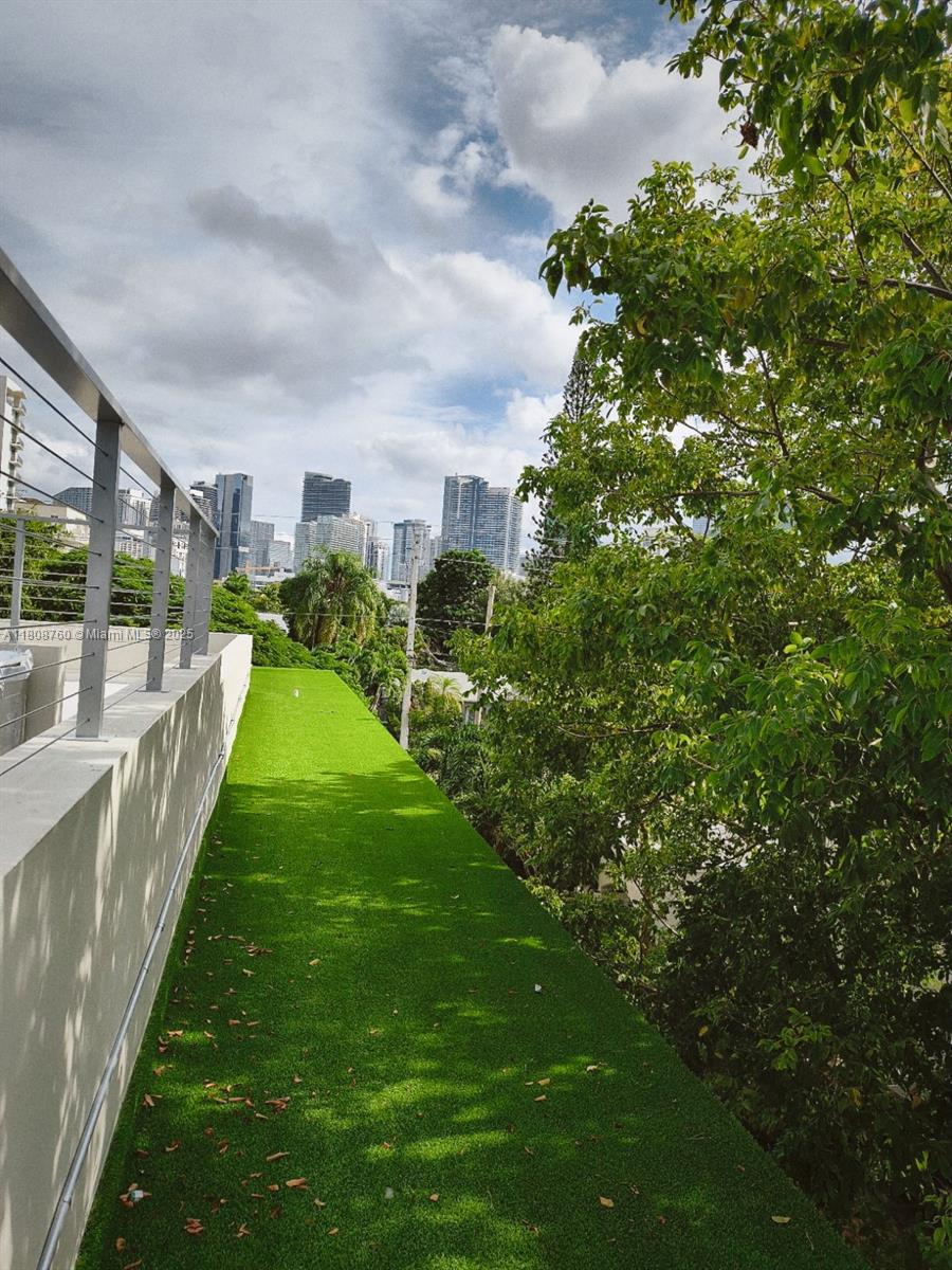 HOLLEMAN PARK - Residential