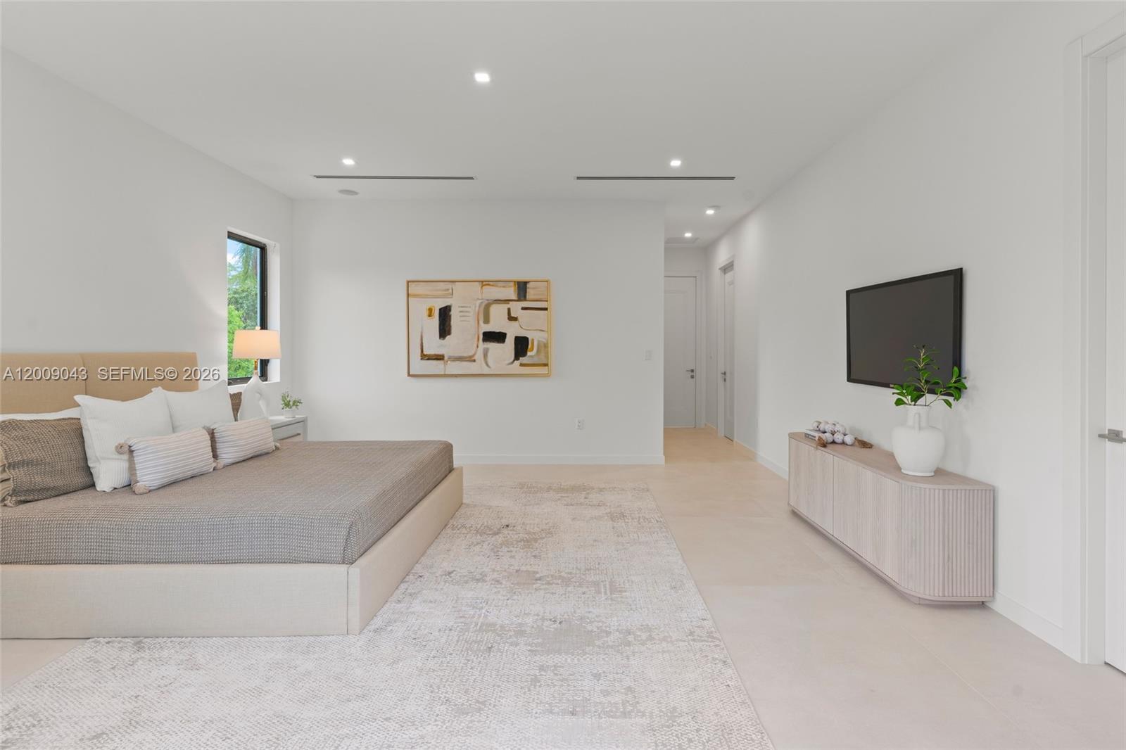 CORAL ESTATES - Residential