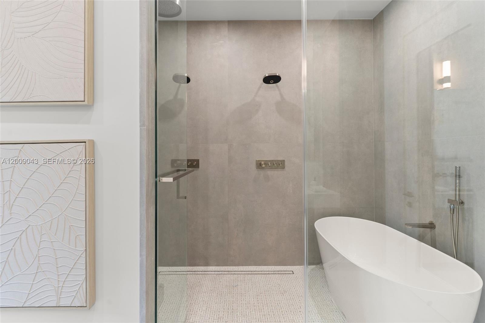 CORAL ESTATES - Residential