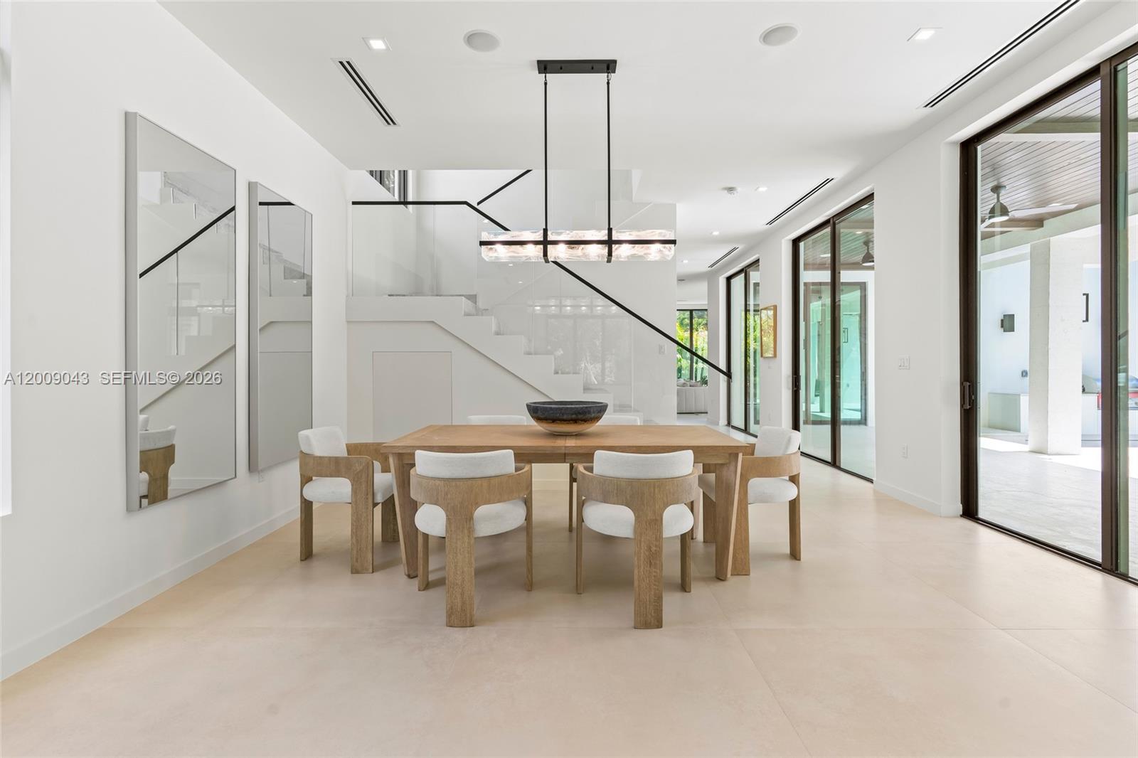 CORAL ESTATES - Residential