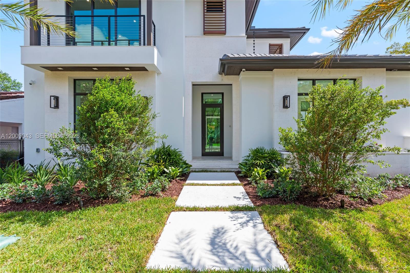 CORAL ESTATES - Residential