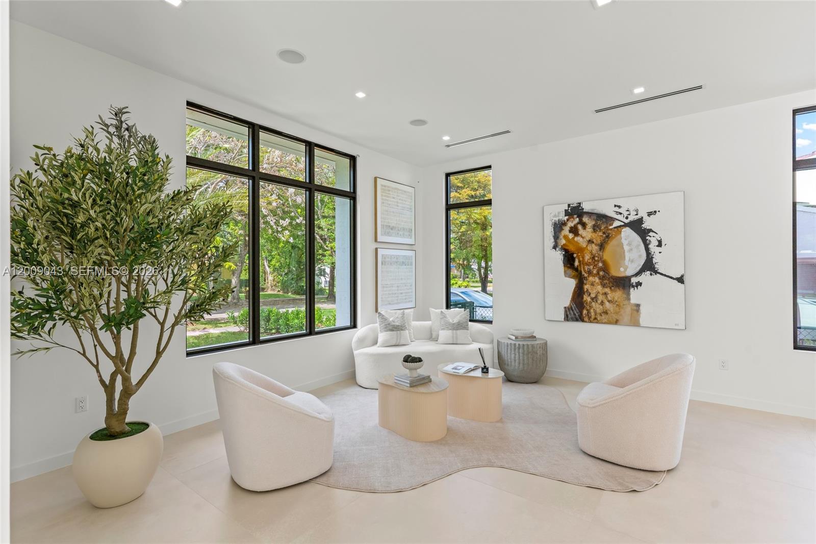 CORAL ESTATES - Residential