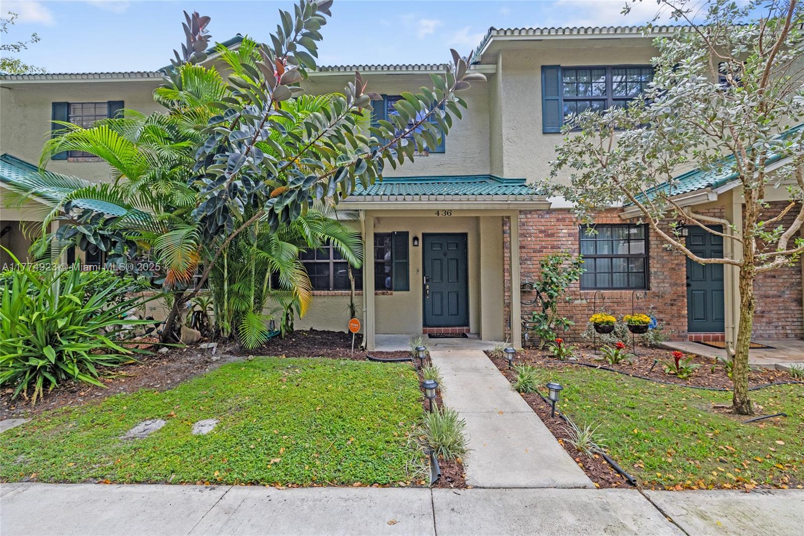 436 Westree Ln