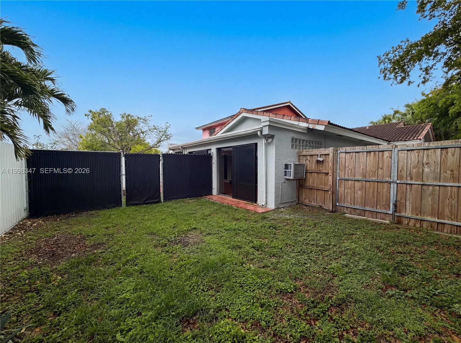 ARBORGATE KENDALL LK E CO - Residential