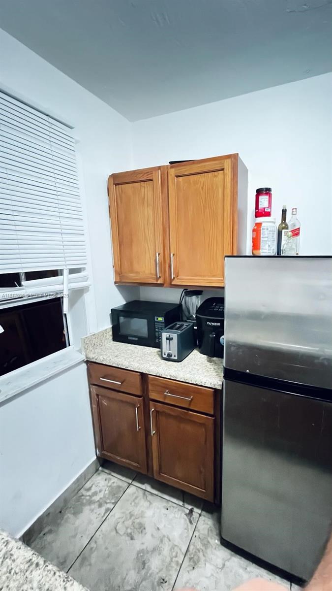 7800 Byron Ave 5
