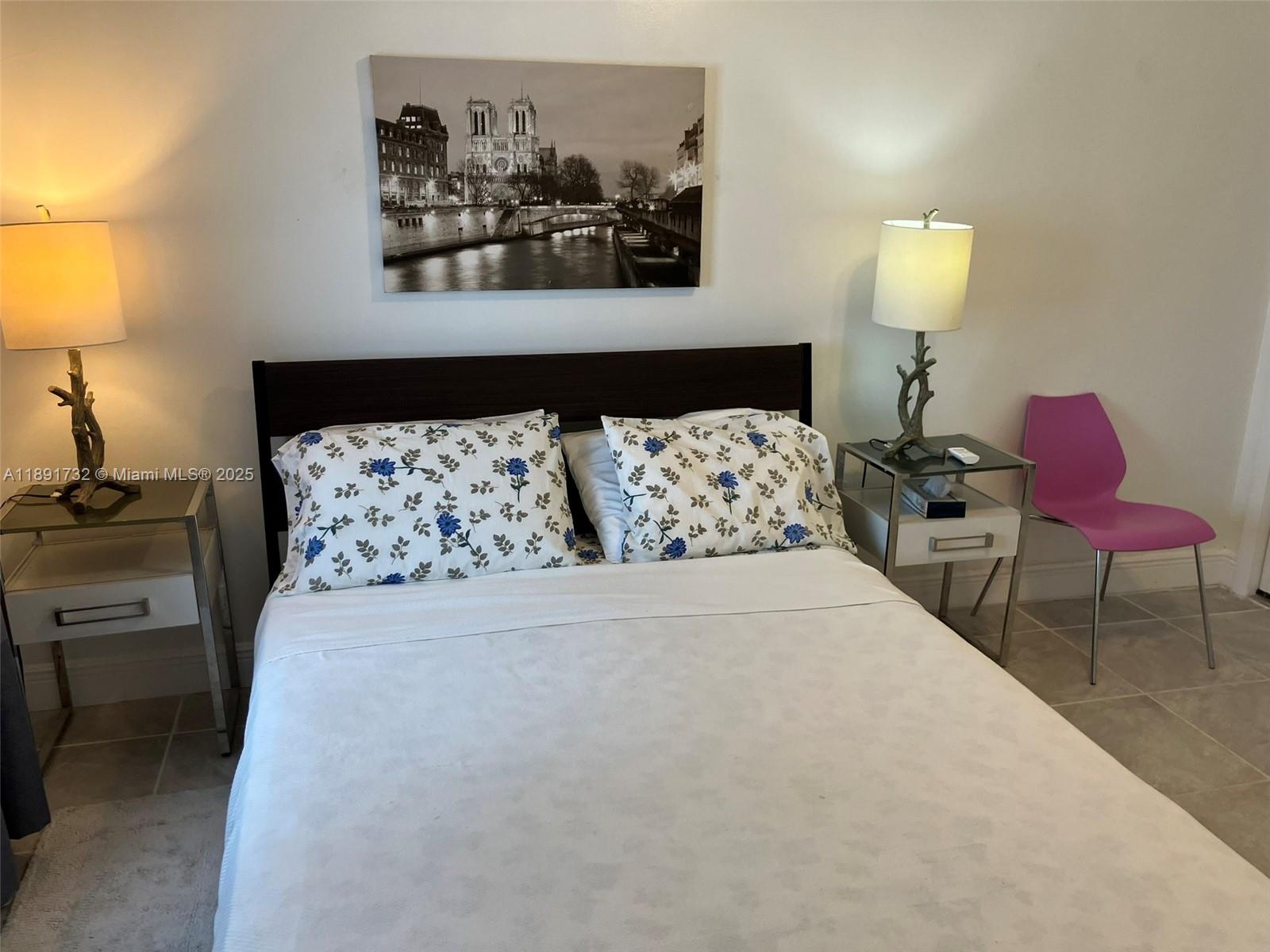 OCEAN WALK ON SOUTH BEACH - Residential