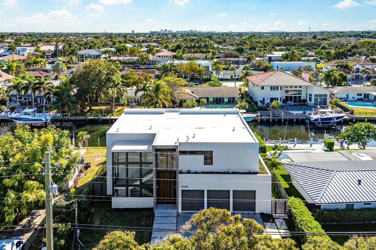 CORAL KEY VILLAS 1ST SEC - Residential