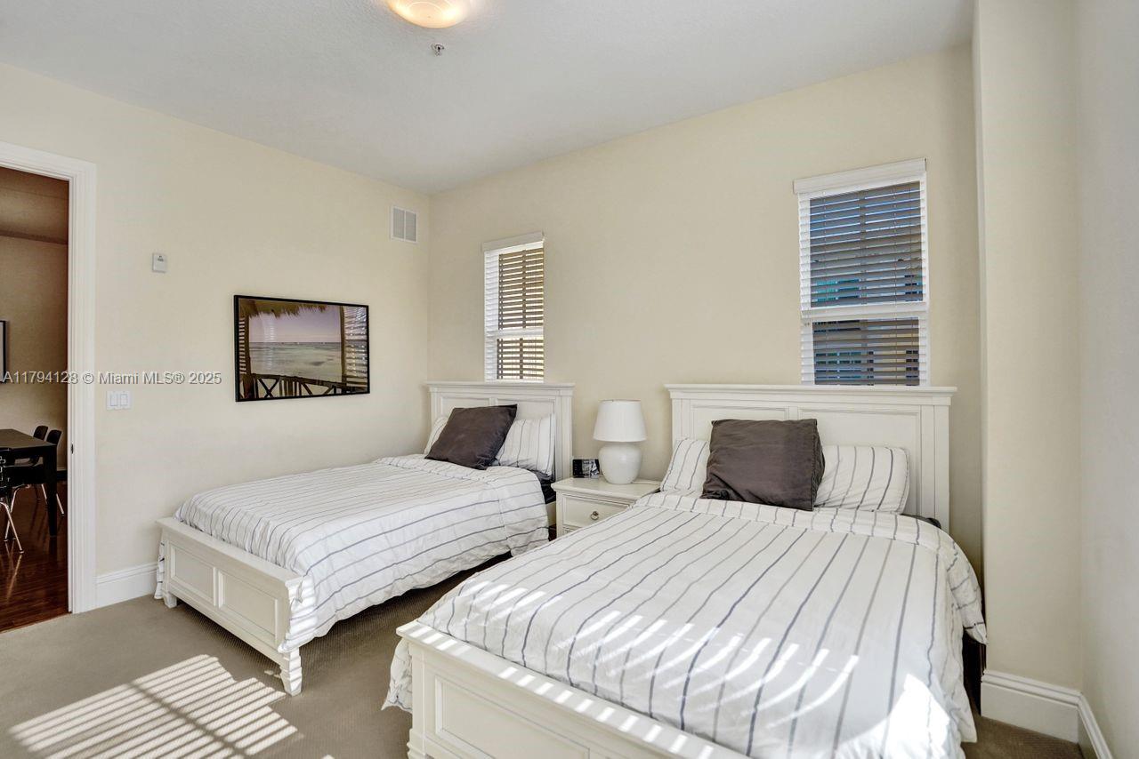 LATITUDE DELRAY BEACH CON - Residential Lease