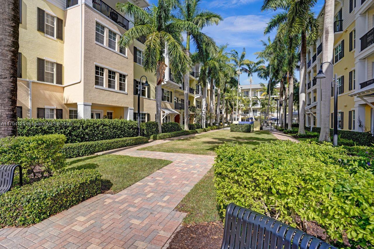 LATITUDE DELRAY BEACH CON - Residential Lease