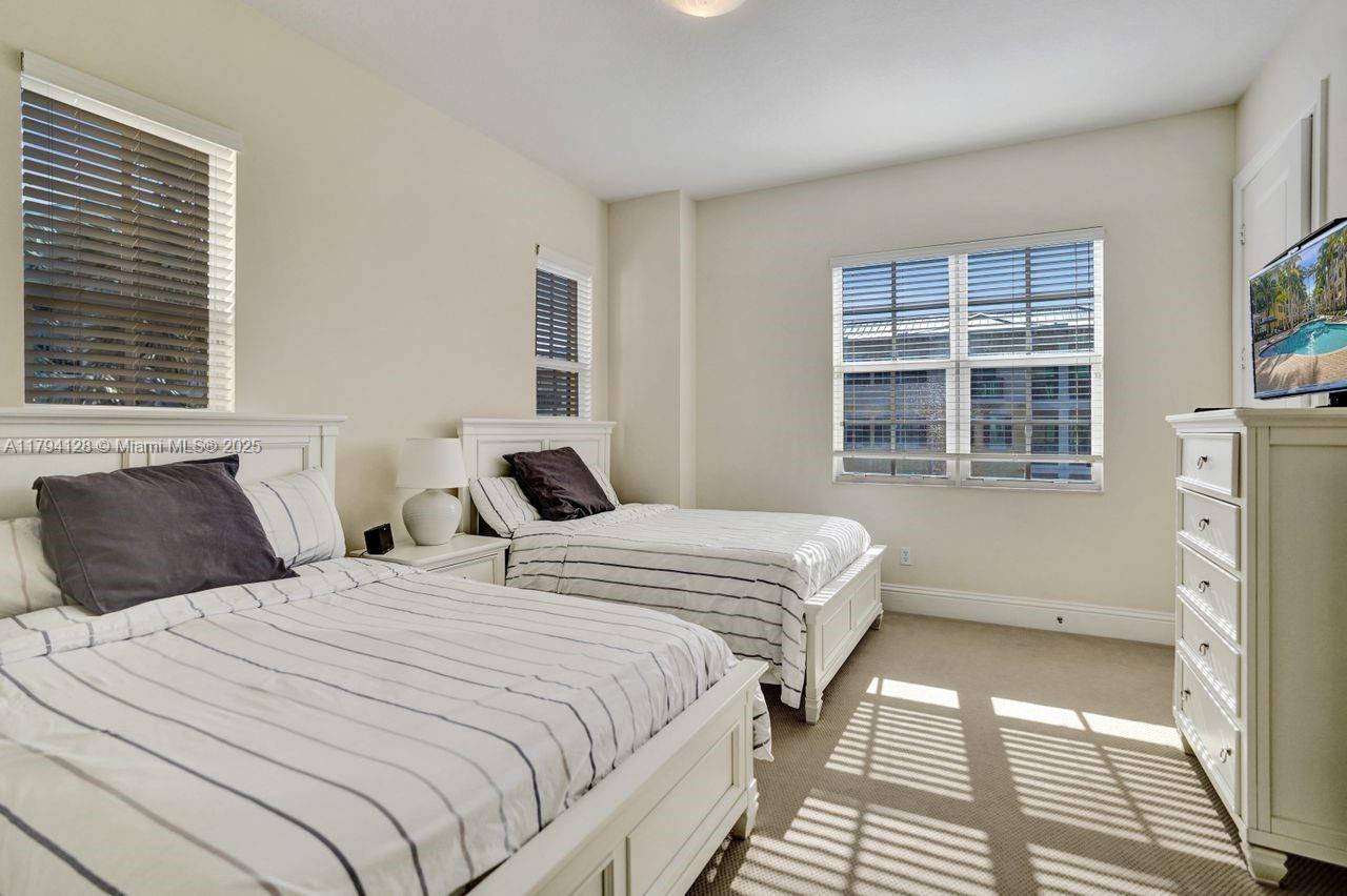 LATITUDE DELRAY BEACH CON - Residential Lease
