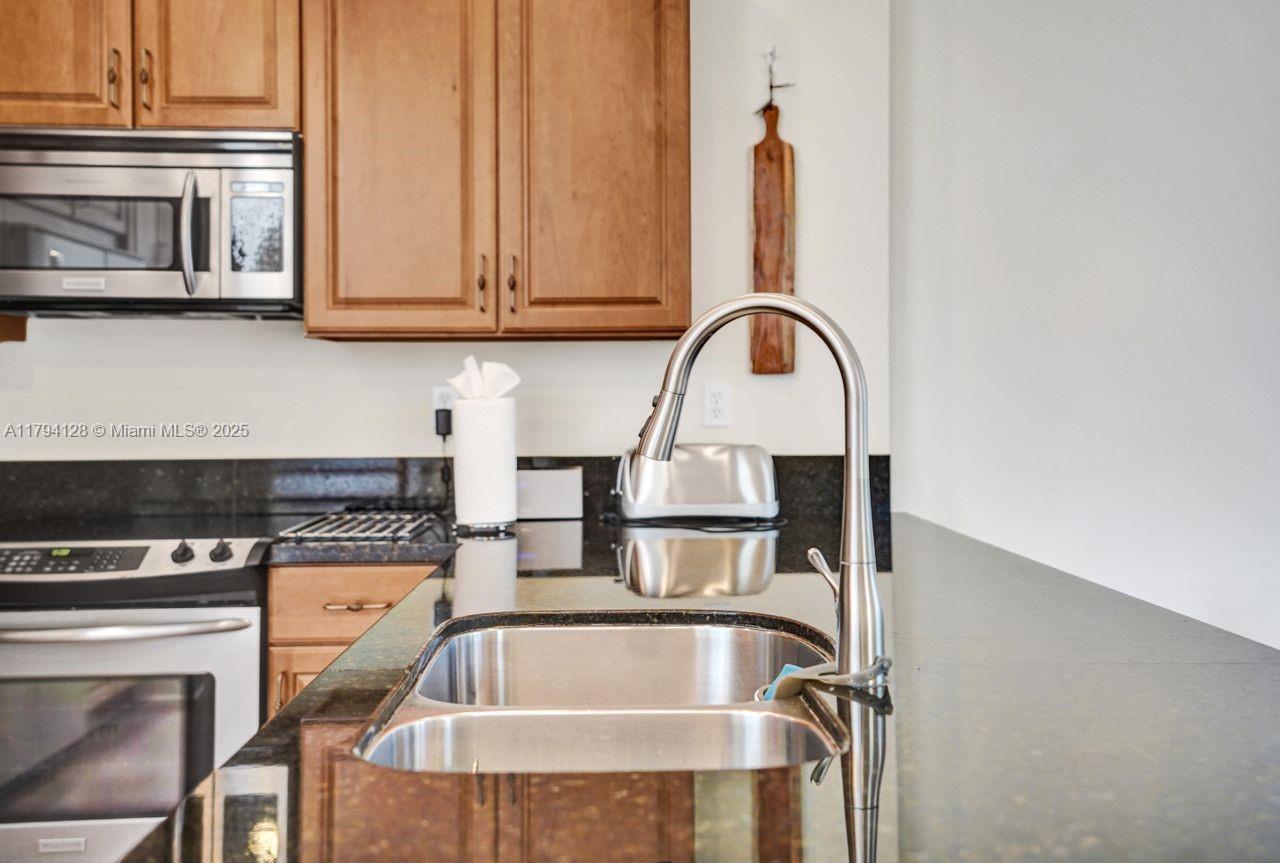LATITUDE DELRAY BEACH CON - Residential Lease