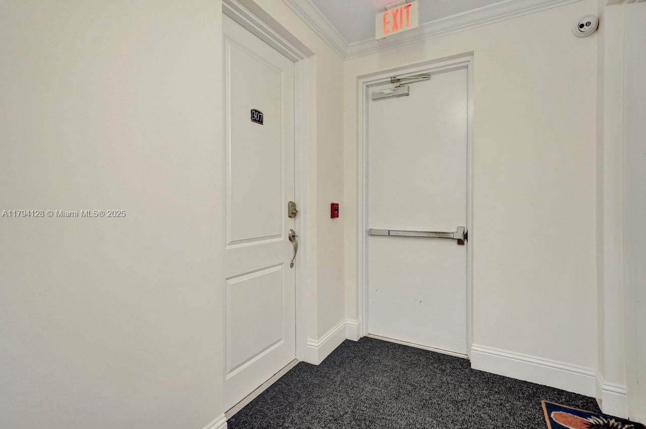LATITUDE DELRAY BEACH CON - Residential Lease
