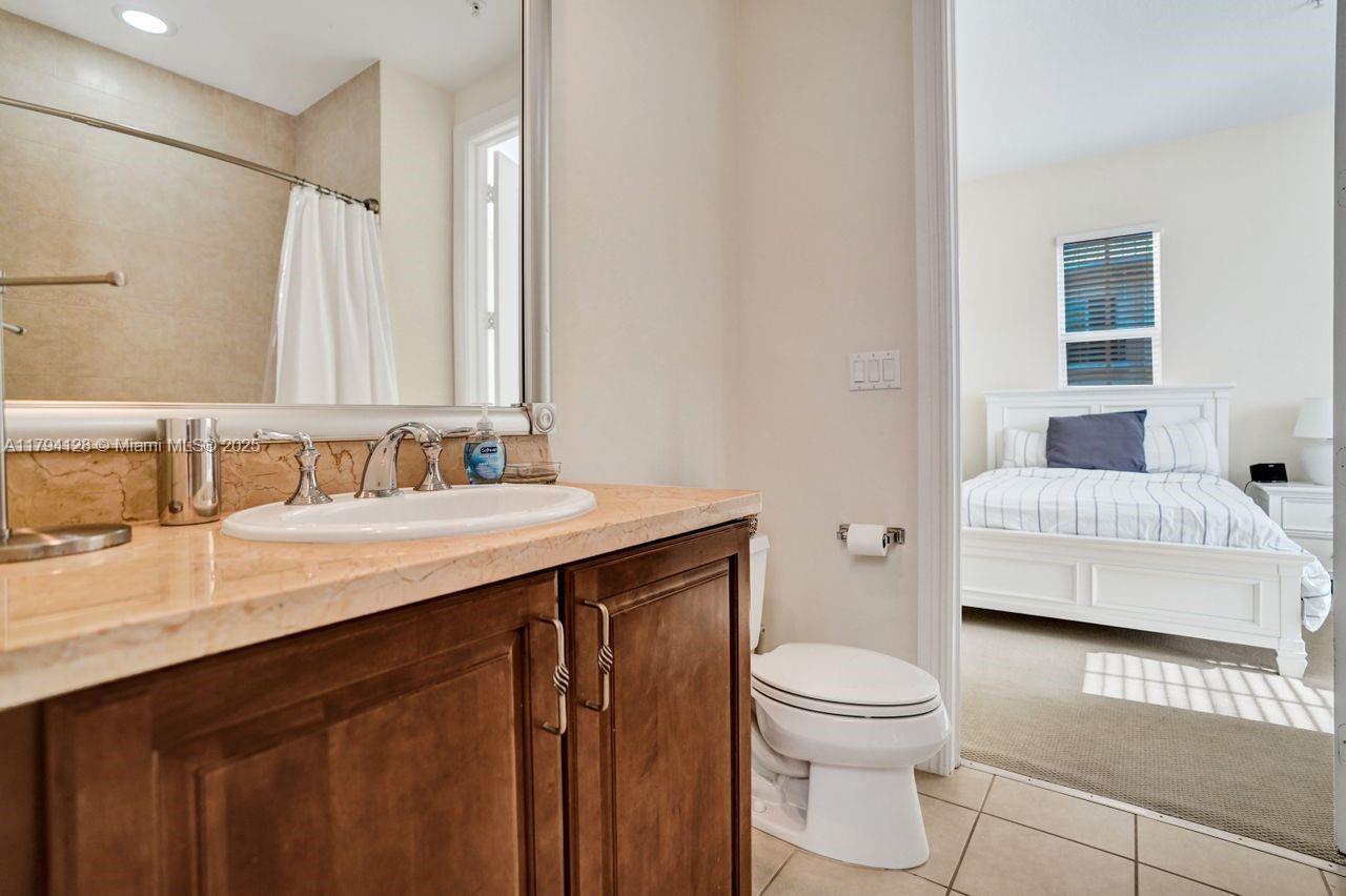 LATITUDE DELRAY BEACH CON - Residential Lease